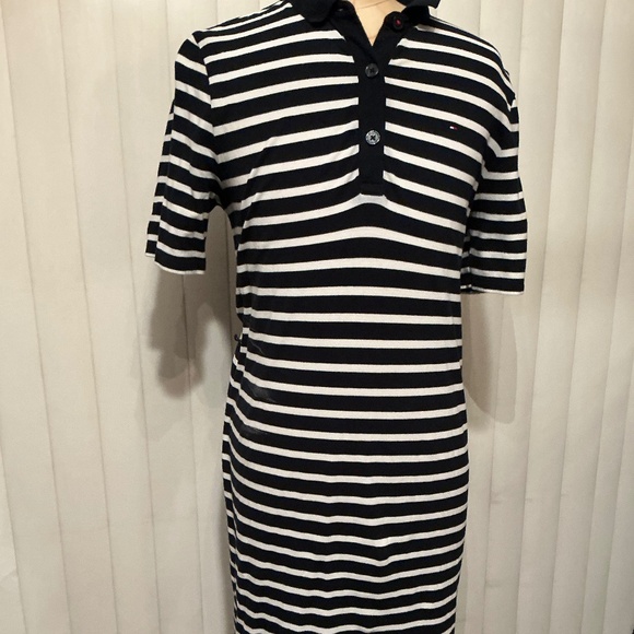 Tommy Hilfiger Striped Maxi Dress โ Size Large  Blue & White, Side Slits - Picture 1 of 2
